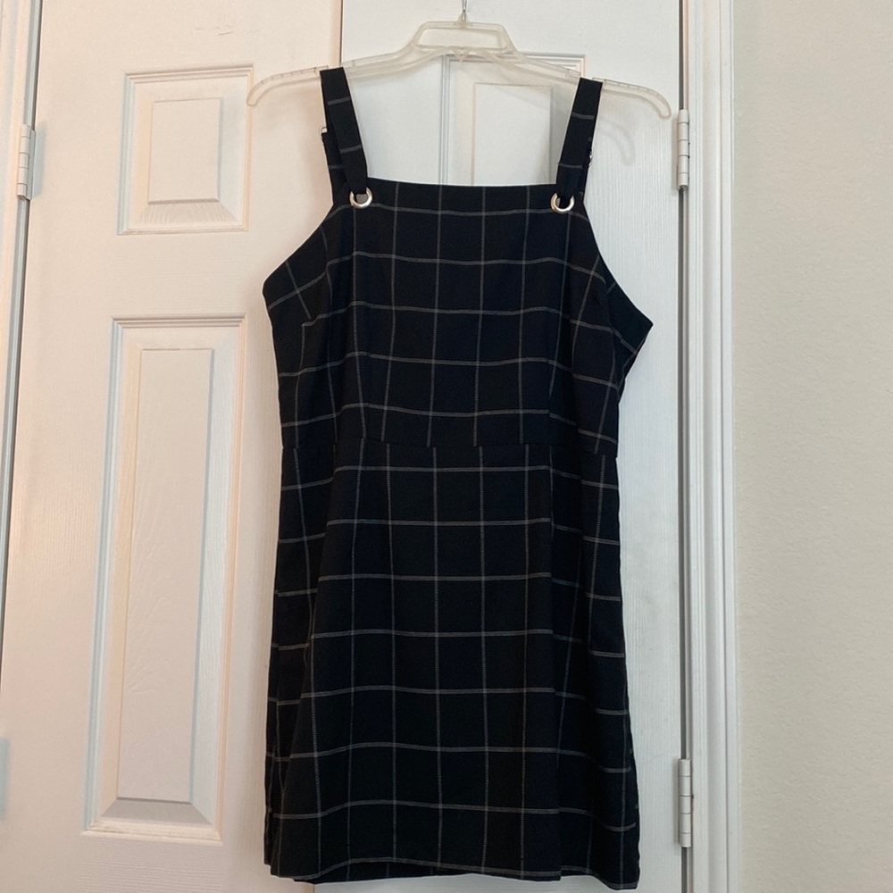 Bebop Black jumper dress size XL with exposed zipper & adjustable straps